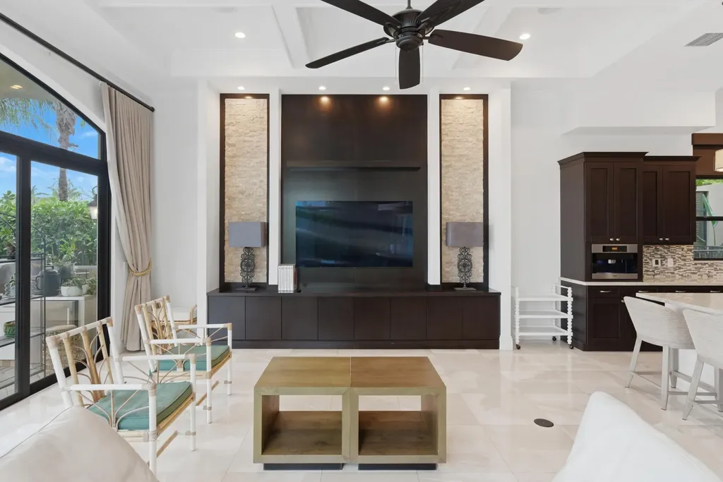 16907 Crown Bridge Drive Delray Beach FL 33446