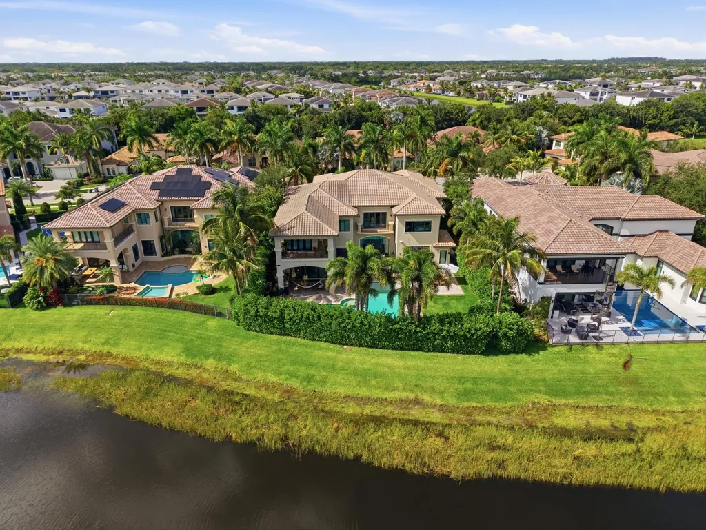 16907 Crown Bridge Drive Delray Beach FL 33446