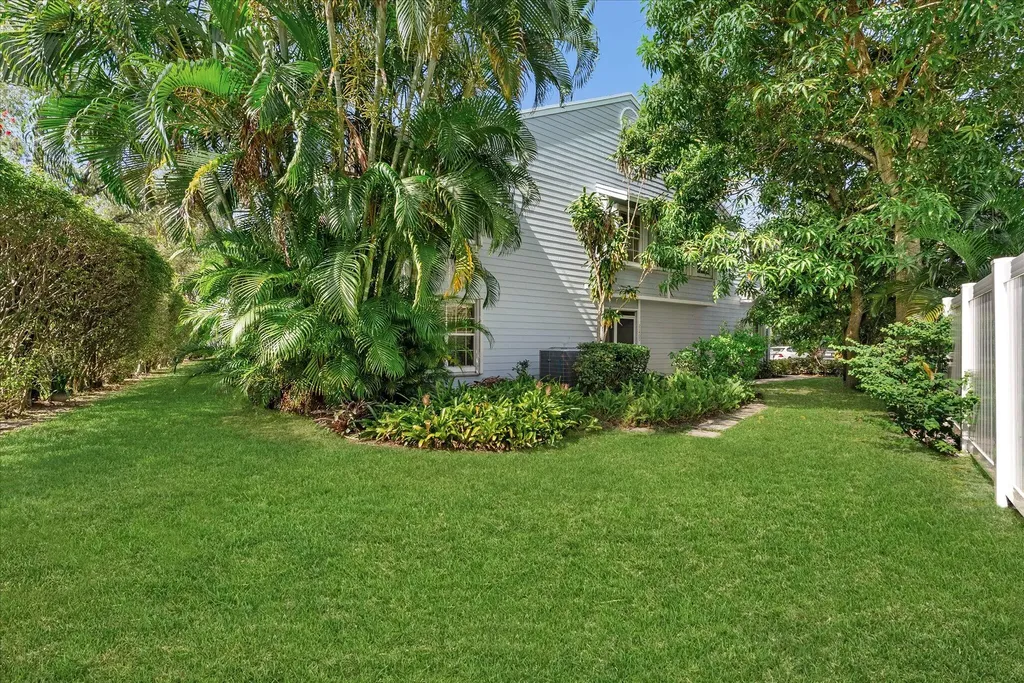 21400 Tudor Drive Boca Raton FL 33486