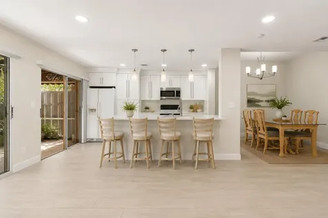 21400 Tudor Drive Boca Raton FL 33486