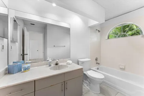 21400 Tudor Drive Boca Raton FL 33486