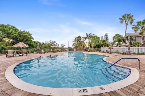 21400 Tudor Drive Boca Raton FL 33486