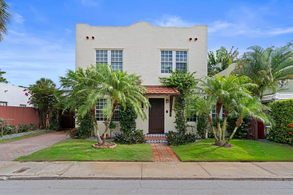 217 Lytton Court West Palm Beach FL 33405