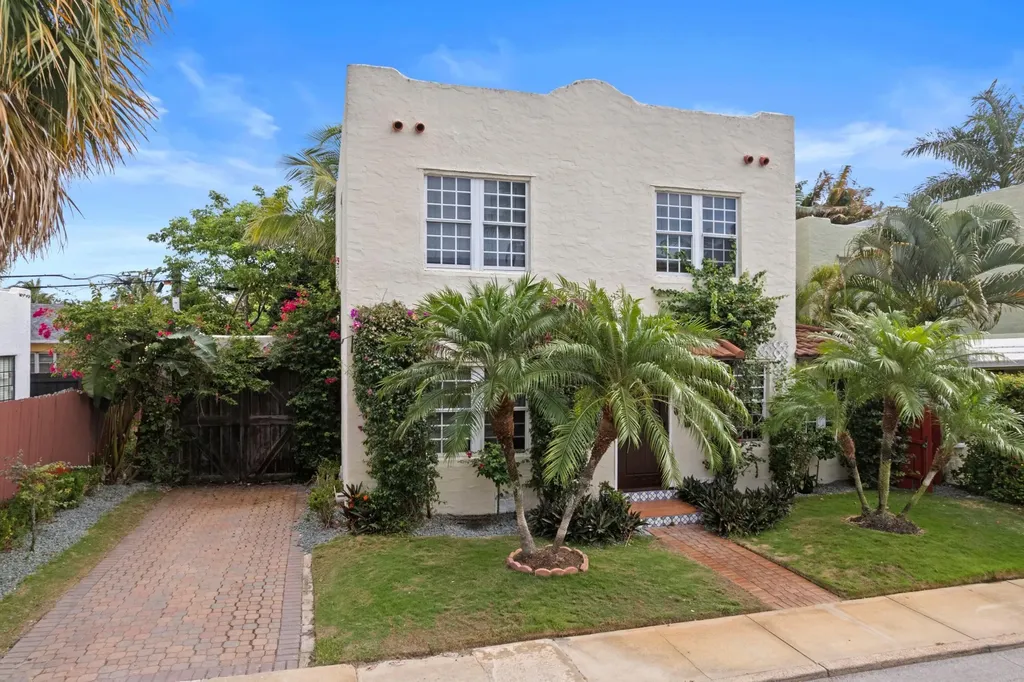 217 Lytton Court West Palm Beach FL 33405