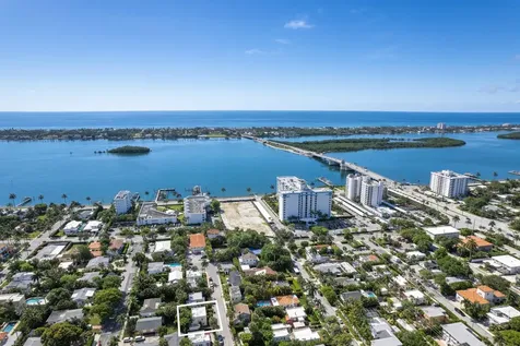 217 Lytton Court West Palm Beach FL 33405