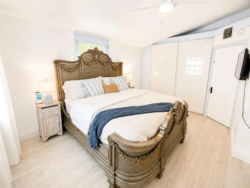 1415 NE 4th Place Fort Lauderdale FL 33301