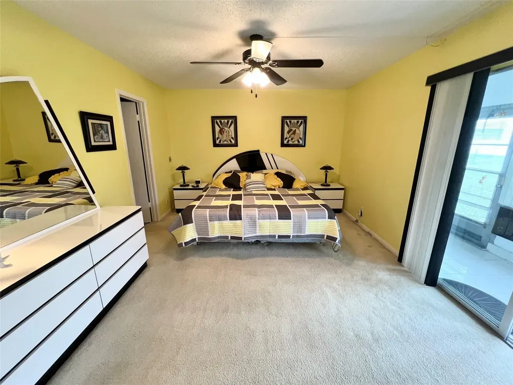 112 Oakridge I Deerfield Beach FL 33442