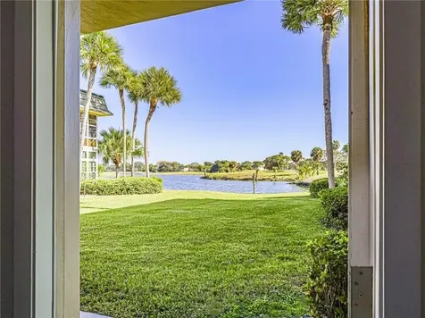 36 Vista Gardens Trail Vero Beach FL 32962