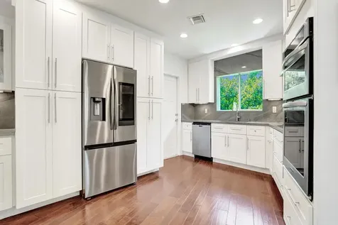 5 Gatehouse Road Sea Ranch Lakes FL 33308