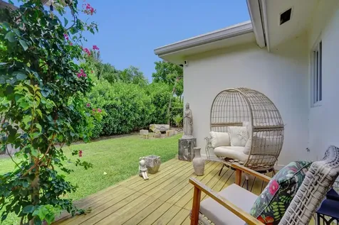 5 Gatehouse Road Sea Ranch Lakes FL 33308