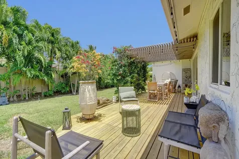 5 Gatehouse Road Sea Ranch Lakes FL 33308