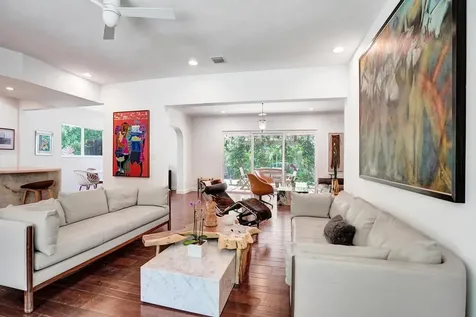 5 Gatehouse Road Sea Ranch Lakes FL 33308