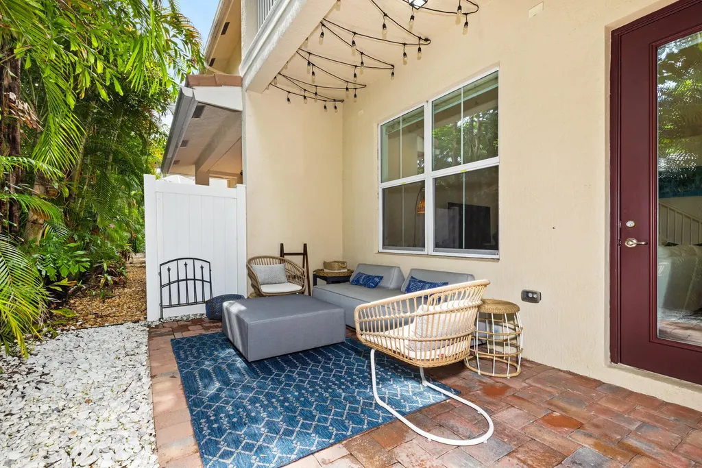 1891 Juno Landing Lane North Palm Beach FL 33408