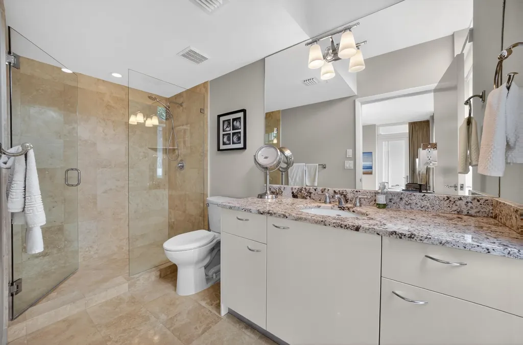 45 Hendricks Isle Fort Lauderdale FL 33301