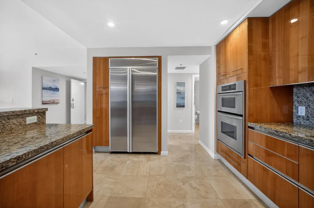 45 Hendricks Isle Fort Lauderdale FL 33301