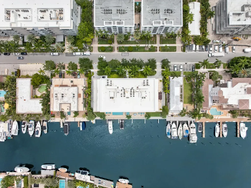 45 Hendricks Isle Fort Lauderdale FL 33301