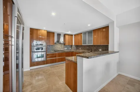 45 Hendricks Isle Fort Lauderdale FL 33301
