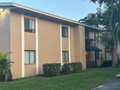 6031 N 10th Avenue Avenue N Greenacres FL 33463