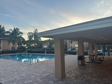 6031 N 10th Avenue Avenue N Greenacres FL 33463