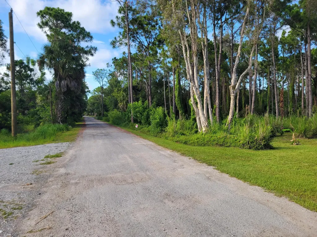00 Shanas Trail Port St Lucie FL 34952