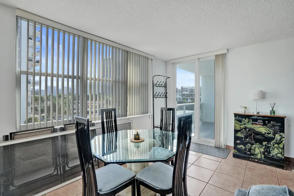 3015 N Ocean Boulevard Fort Lauderdale FL 33308