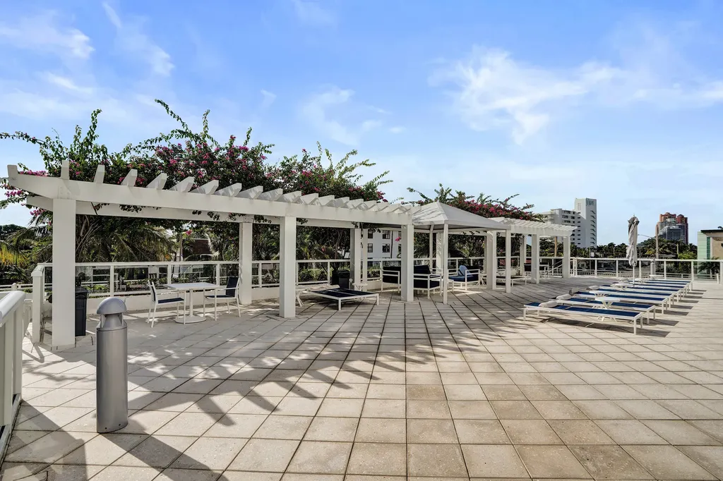 3015 N Ocean Boulevard Fort Lauderdale FL 33308