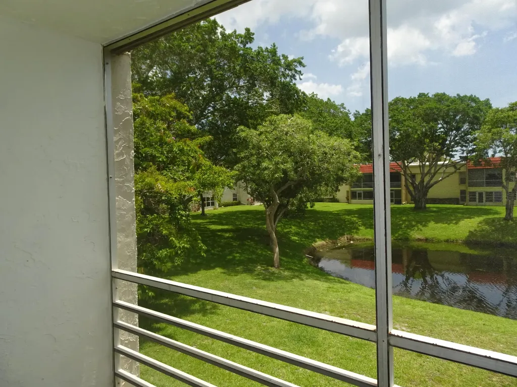 2900 Fiore Way Delray Beach FL 33445