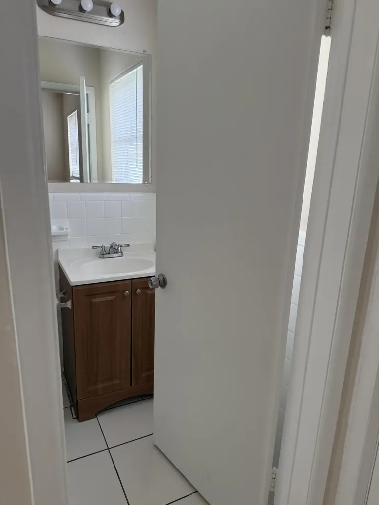 1431 SW 44th Terrace Fort Lauderdale FL 33317