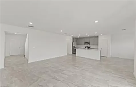 616 Oasis Lake Place Lehigh Acres FL 33936