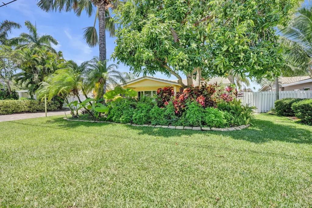 2265 SE 12th Street Pompano Beach FL 33062