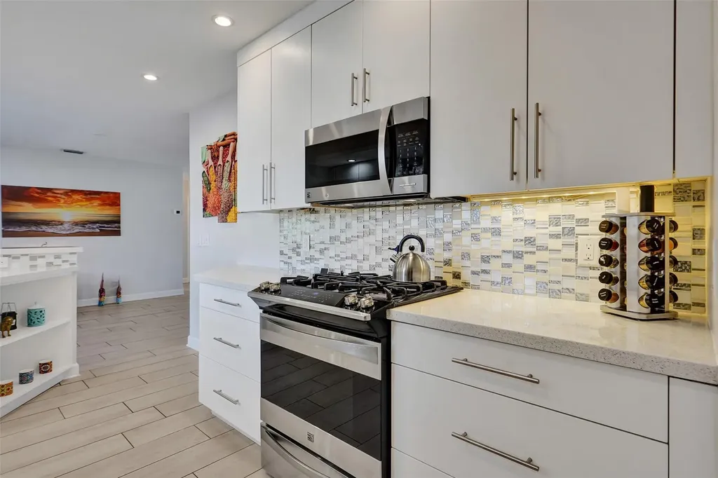 2265 SE 12th Street Pompano Beach FL 33062