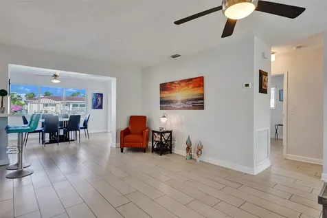 2265 SE 12th Street Pompano Beach FL 33062