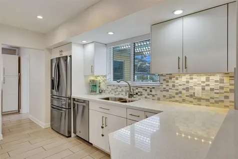 2265 SE 12th Street Pompano Beach FL 33062