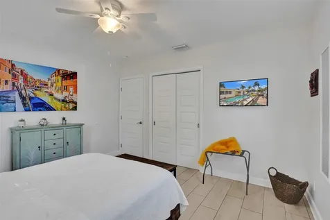2265 SE 12th Street Pompano Beach FL 33062