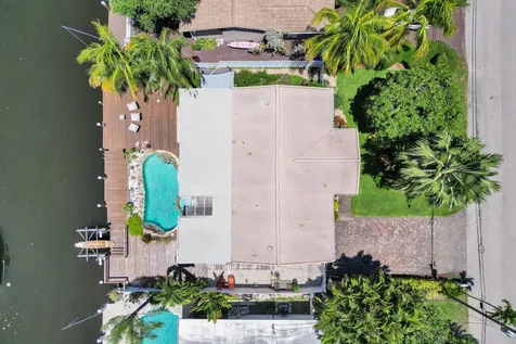 2265 SE 12th Street Pompano Beach FL 33062