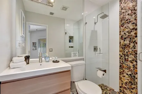 2265 SE 12th Street Pompano Beach FL 33062