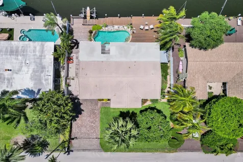 2265 SE 12th Street Pompano Beach FL 33062