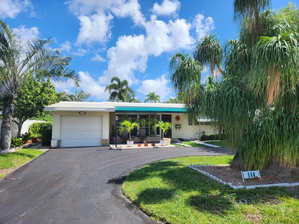 111 SE 7th Street Pompano Beach FL 33060