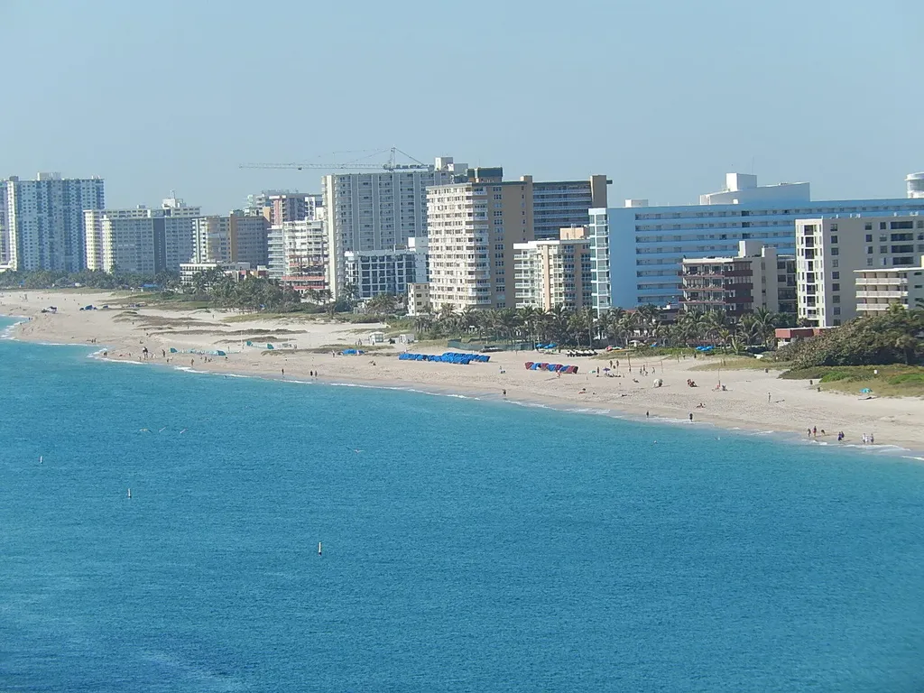 111 SE 7th Street Pompano Beach FL 33060