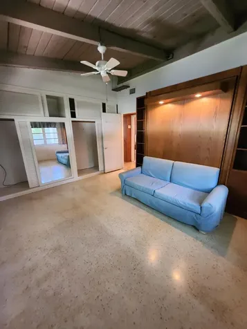 111 SE 7th Street Pompano Beach FL 33060