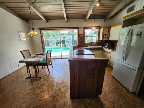 111 SE 7th Street Pompano Beach FL 33060