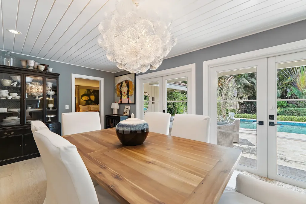 10 Bentwood Road Palm Beach Gardens FL 33418