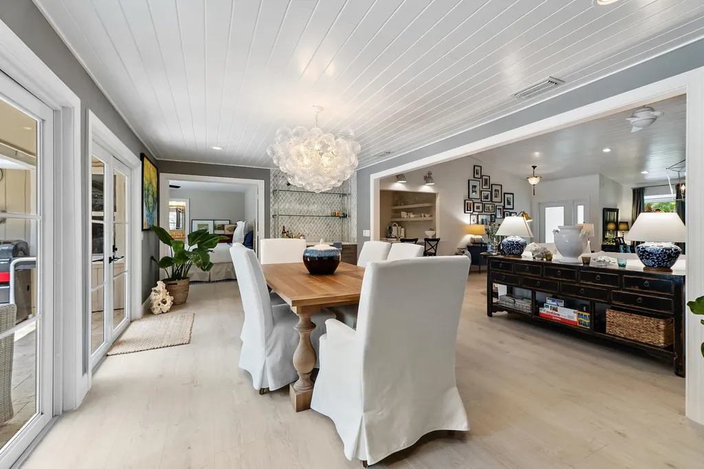 10 Bentwood Road Palm Beach Gardens FL 33418