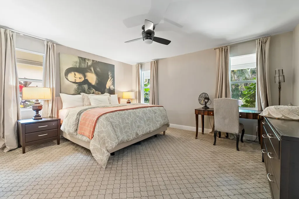 10 Bentwood Road Palm Beach Gardens FL 33418