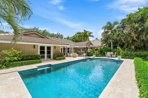 10 Bentwood Road Palm Beach Gardens FL 33418