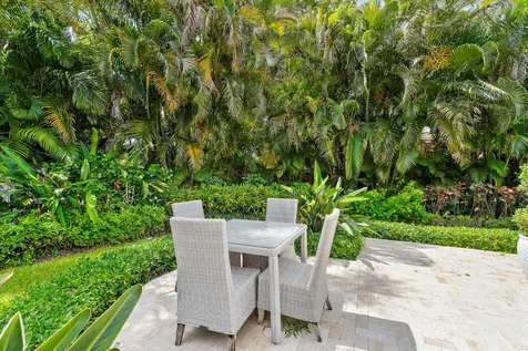 10 Bentwood Road Palm Beach Gardens FL 33418