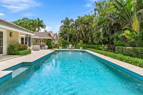 10 Bentwood Road Palm Beach Gardens FL 33418
