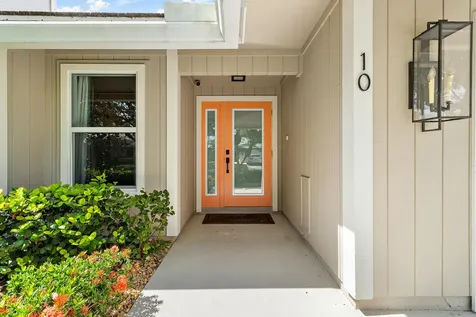 10 Bentwood Road Palm Beach Gardens FL 33418