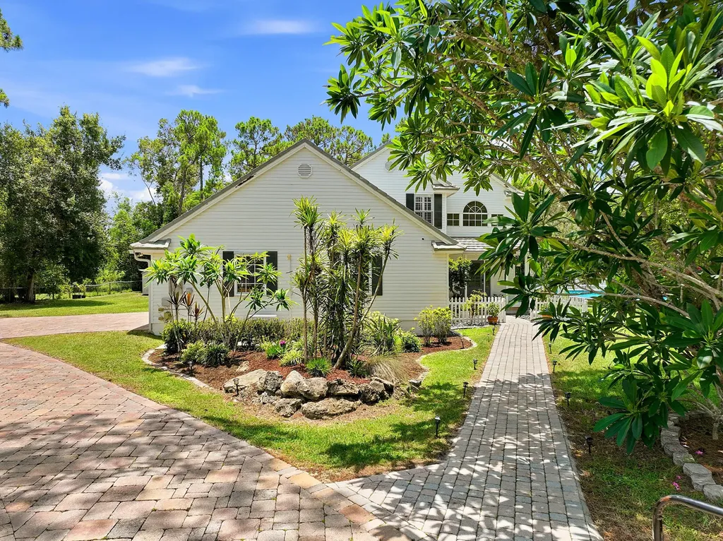 13884 N 71st Place Place N West Palm Beach FL 33412