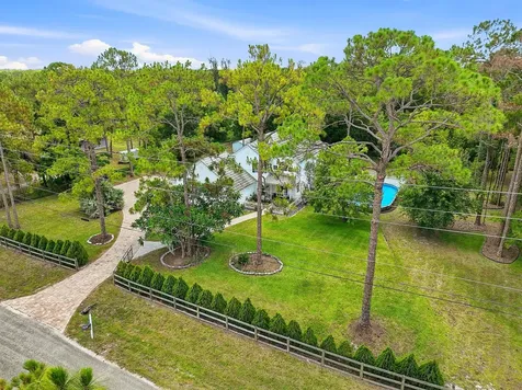 13884 N 71st Place Place N West Palm Beach FL 33412